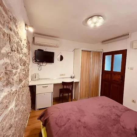 Guest house F 3*