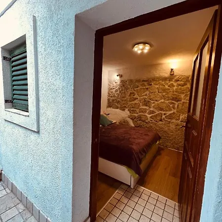 F Πανσιόν Σπλιτ