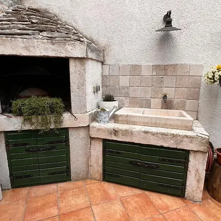 Casa de hóspedes F 3*