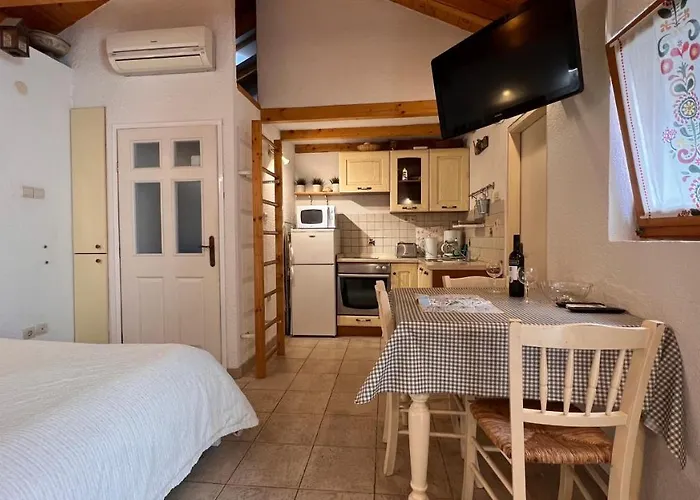 F Гостевой дом 3*