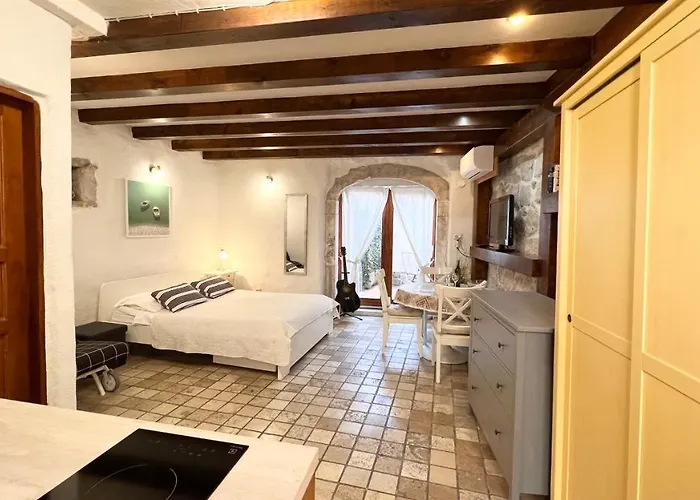 F Гостевой дом Сплит